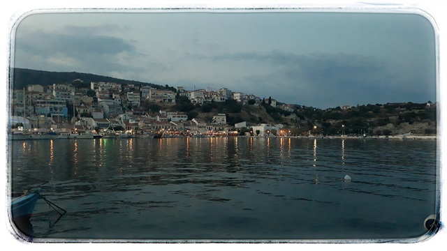 Pythagorio by night