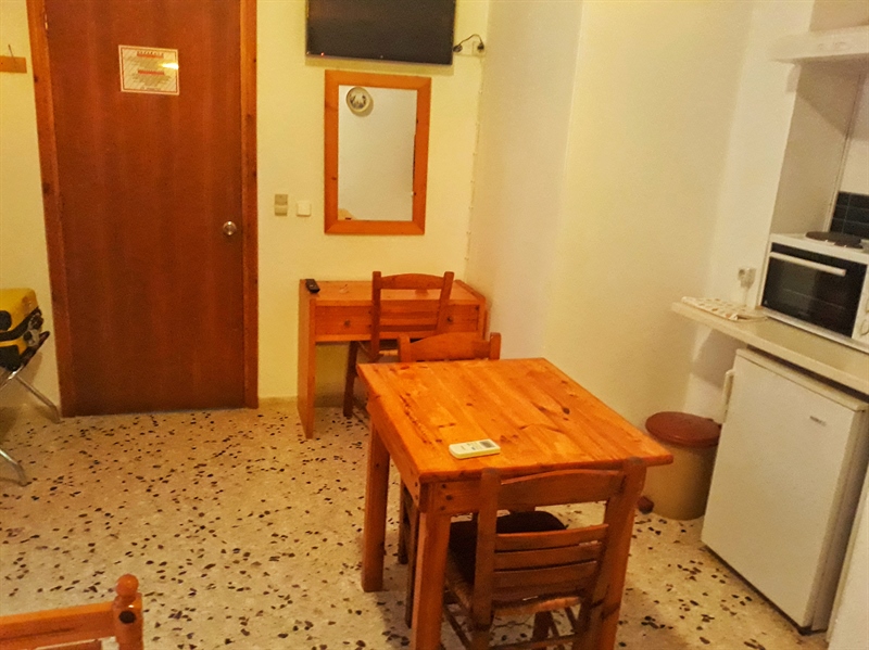 Pension Kamares Ikaria camera de zi