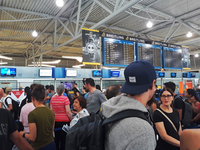 Check-in Sky Express